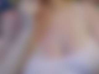Live cam show with squirtyeleanor - Housewife on CSO-WL