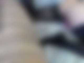 Live cam show with squirtyeleanor - Thick on fapnchat