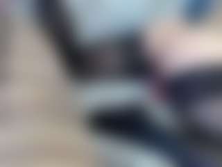 squirtyeleanor's Live Sex Cam Show