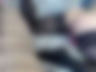 squirtyeleanor's Live Sex Cam Show