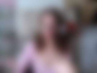 Live cam show with squirtyeleanor - Living Room on CamClone