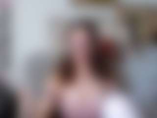 Live cam show with squirtyeleanor - Thong on Camiplay Live