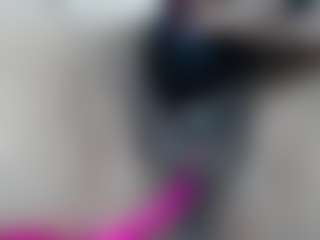 elianaroy's Live Sex Cam Show
