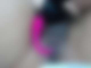 elianaroy's Live Sex Cam Show
