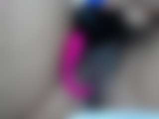 elianaroy's Live Sex Cam Show