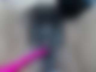 elianaroy's Live Sex Cam Show