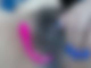 elianaroy's Live Sex Cam Show