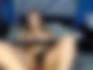 elianaroy's Live Sex Cam Show