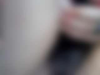 elianaroy's Live Sex Cam Show