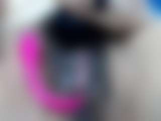 elianaroy's Live Sex Cam Show