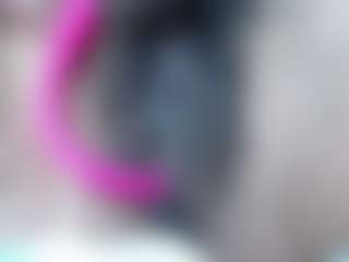 elianaroy's Live Sex Cam Show
