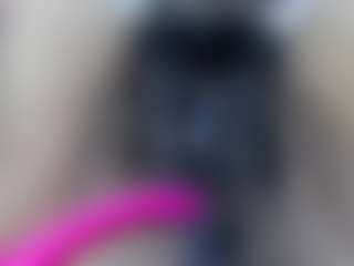 Live cam show with elianaroy - Curvy Middle Aged on Camsoda