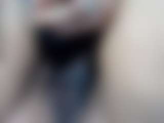 elianaroy's Live Sex Cam Show