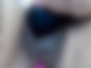 elianaroy's Live Sex Cam Show