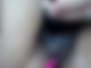 elianaroy's Live Sex Cam Show