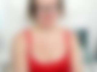 Live cam show with bonniehot - Upskirt on Camsoda