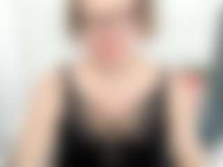 Live cam show with bonniehot - Upskirt on Stripli.com