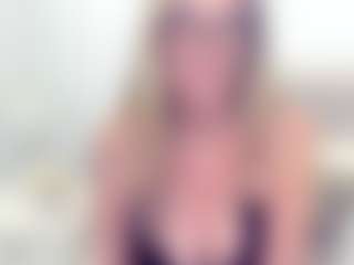 Live cam show with tessgorgeouss - Glasses on testsause.com