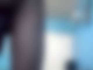 Live cam show with SashaNewYork - Smoking on StripNow