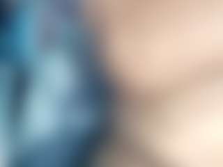Live cam show with SashaNewYork - Implants on Hubzter Live
