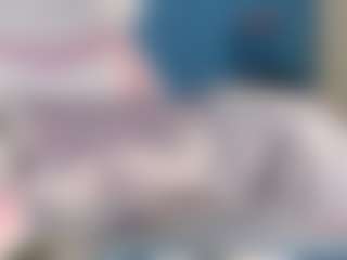 Live cam show with SashaNewYork - Smoking on eurowanks.com