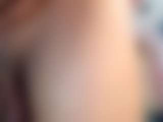Live cam show with SashaNewYork - Implants on sexylive.show