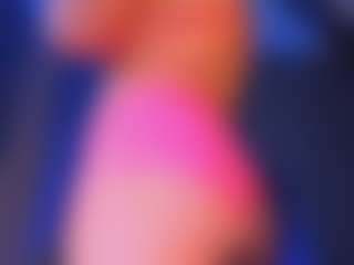 Live cam show with Kateryn Cifuentes - Blonde Hair Curvy on AdultVida.com