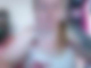 Live cam show with kisicaxx - Bush on Camsoda