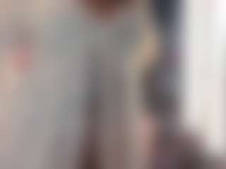 Live cam show with kisicaxx - Highheels on xDating