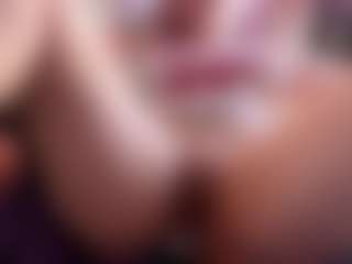 Live cam show with kisicaxx - Bush on Nude Live Now