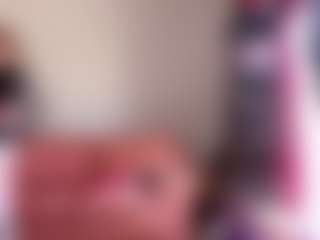 Live cam show with kisicaxx - Workout on eurowanks.com