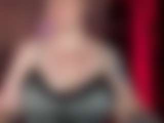 Live cam show with kisicaxx - Strapon on crypto-cams