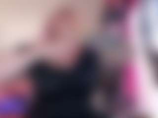 Live cam show with kisicaxx - Legs on Soda Cam