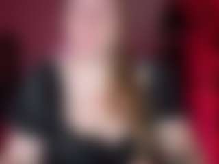 Live cam show with kisicaxx - Highheels on SinfulBabes