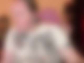 Live cam show with kisicaxx - Tights on Milfs Live