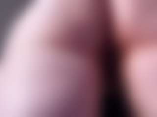 Live cam show with kisicaxx - Bush on camwithhim.com