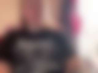 Transmissão ao vivo de kisicaxx, modelo de webcam MILF