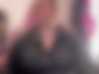 Live cam show with kisicaxx - Workout on CSO-WL