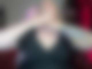 Live cam show with kisicaxx - Strapon on Fling VIP Chat