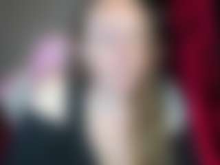 Live cam show with kisicaxx - Strapon on Milfs Live