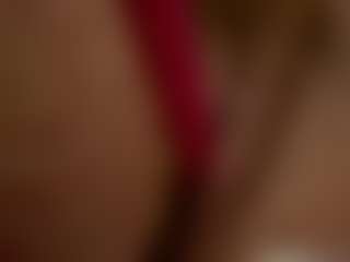 Live cam show with kisicaxx - Legs on Camsoda