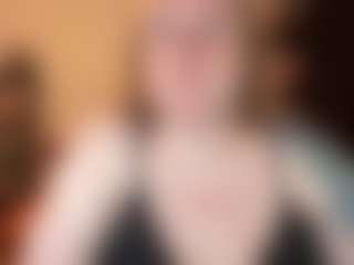 Live cam show with kisicaxx - Play on Camsoda