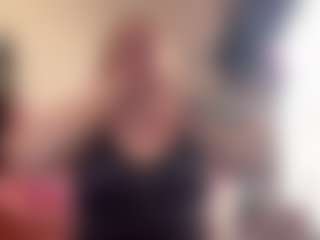 kisicaxx's Live Sex Cam Show