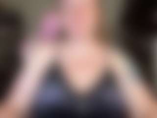 kisicaxx's Live Sex Cam Show