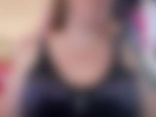 Live-camshow met kisicaxx - Gamer MILF op Camsoda