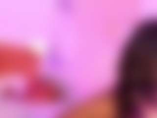 Live cam show with Emiily_Lovex - Flexible on Camsoda