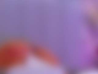 Live cam show with Emiily_Lovex - Flexible on Soda Cam