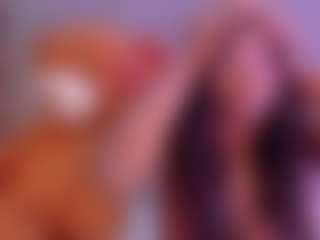 Live cam show with Emiily_Lovex - Flexible on Camsoda