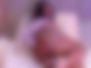 Live cam show with Emiily_Lovex - Flexible on PervPlay.com