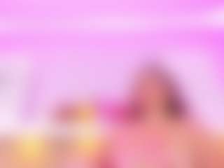 Live cam show with Mia Hot - MILF on justonemore.cc